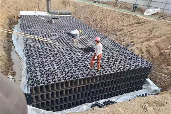 李子壩雨水回收利用系統(tǒng)多少錢(護(hù)源環(huán)保)